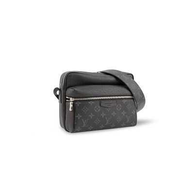 LOUIS VUITTON OUTDOOR MESSENGER M30233 (29.5*20*10.5cm)